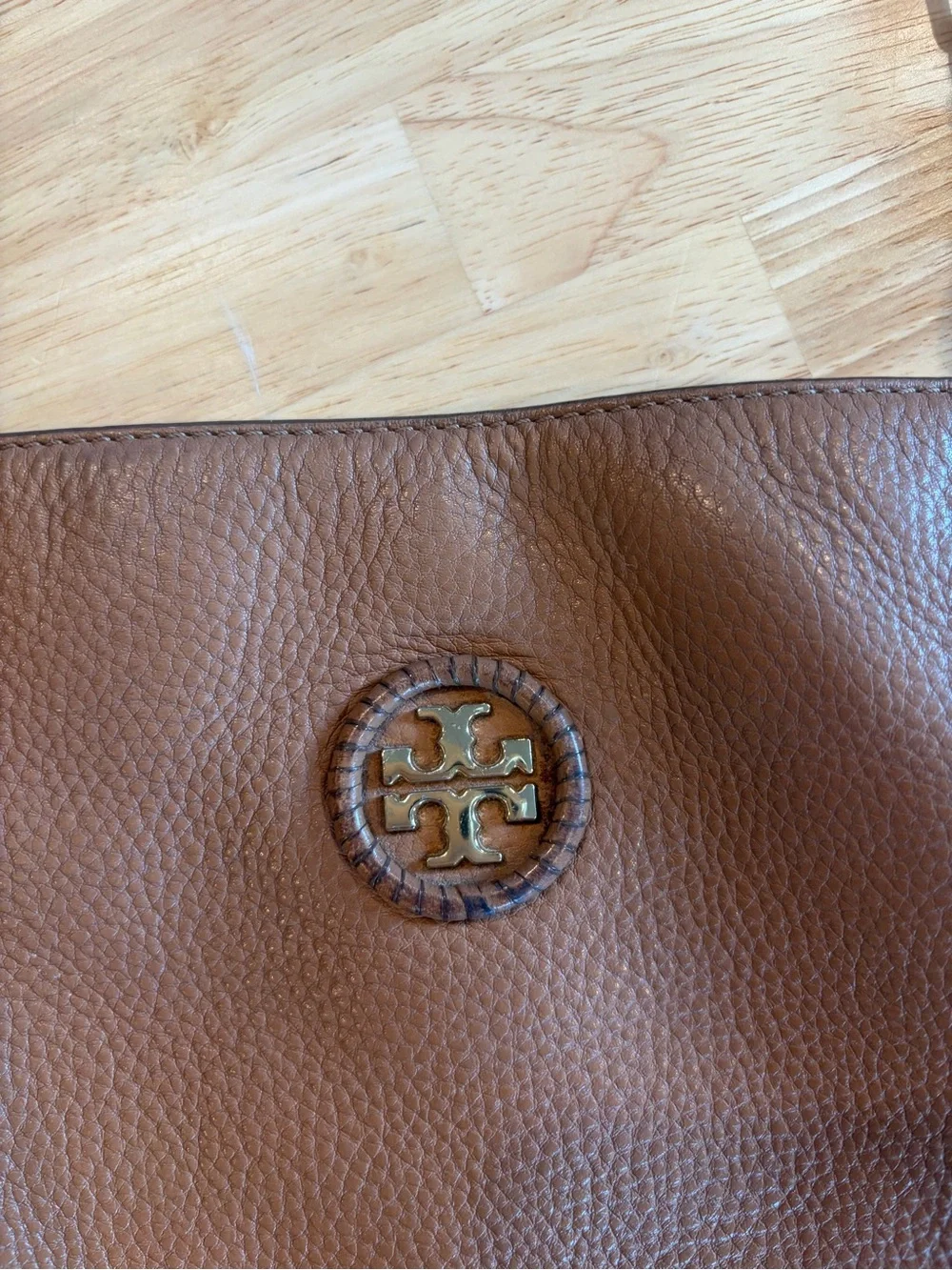 Tory Burch tory burch